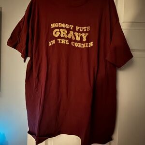 Maroon Graphic T-Shirt